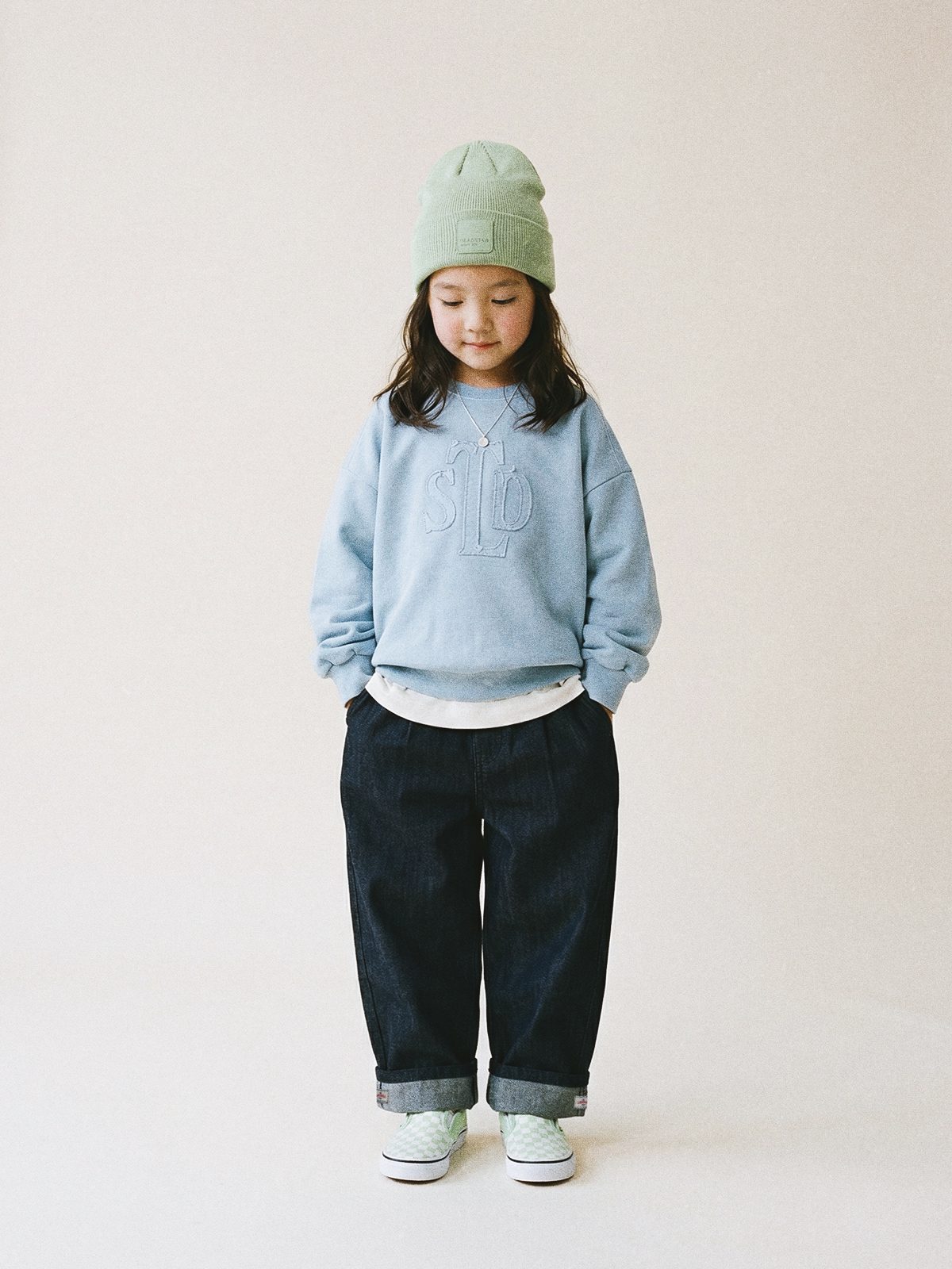 Embroidery Pigment Sweatshirt
